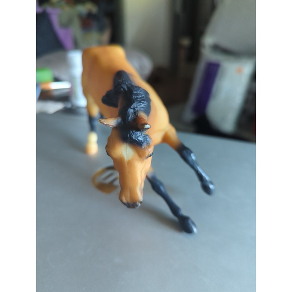 Breyer Classic Scale Buckskin Cutting Horse - Picture 2 of 8